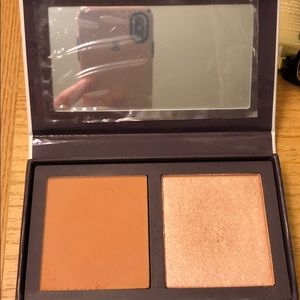 Color pop double play face palette